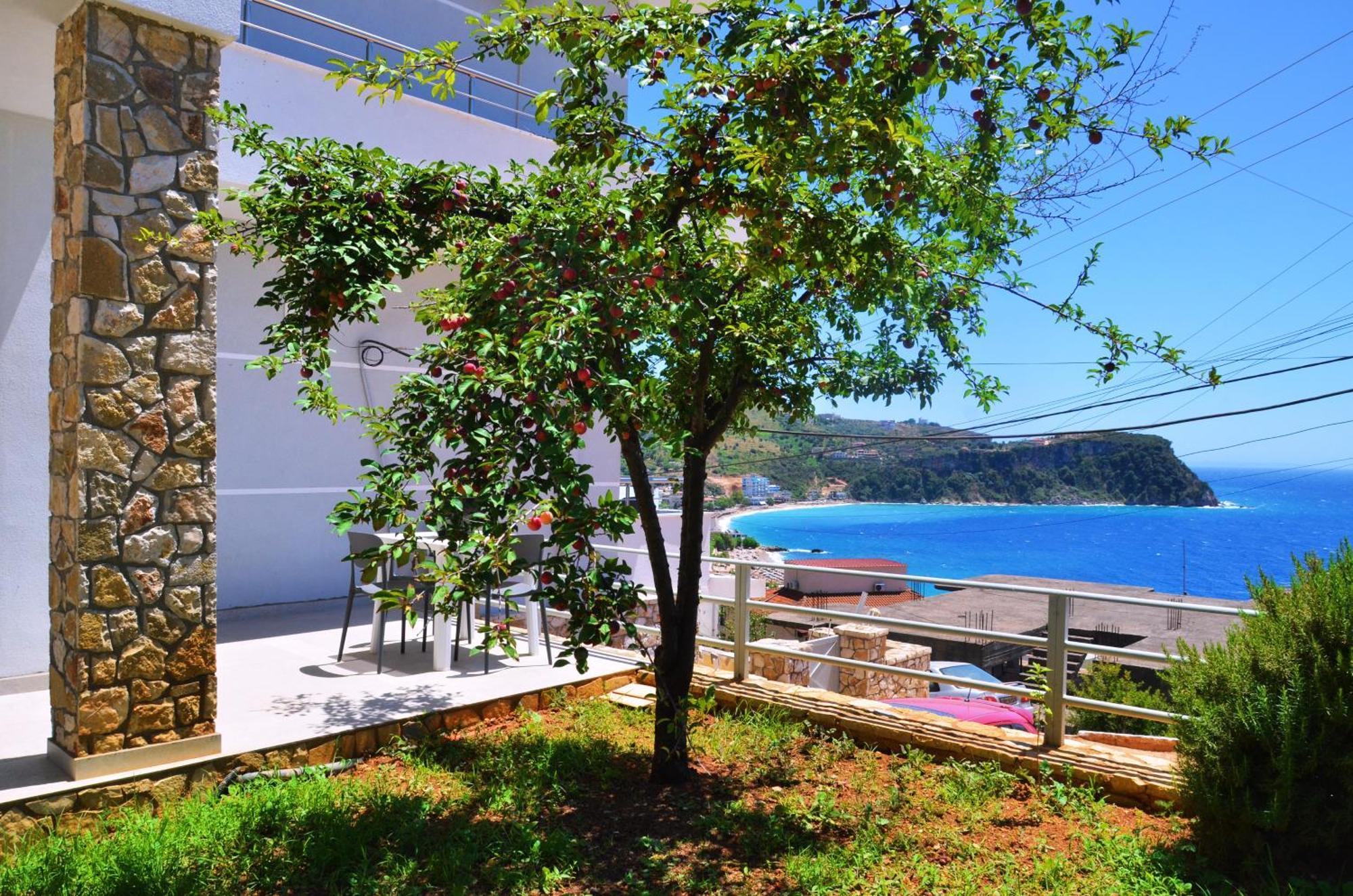 Harmonia Guest House 2 Himarë Exterior foto