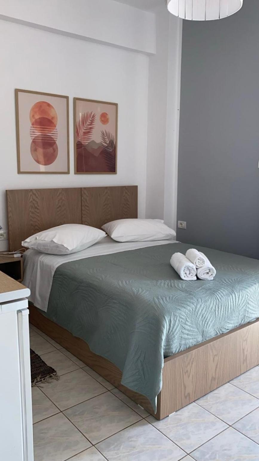 Harmonia Guest House 2 Himarë Habitación foto